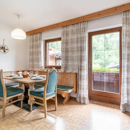 Zellner 5 Apartament